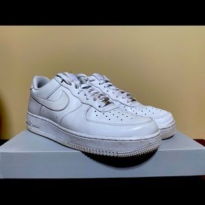 Nike Air Force 1 ‘07 Low (Men’s 11.5)